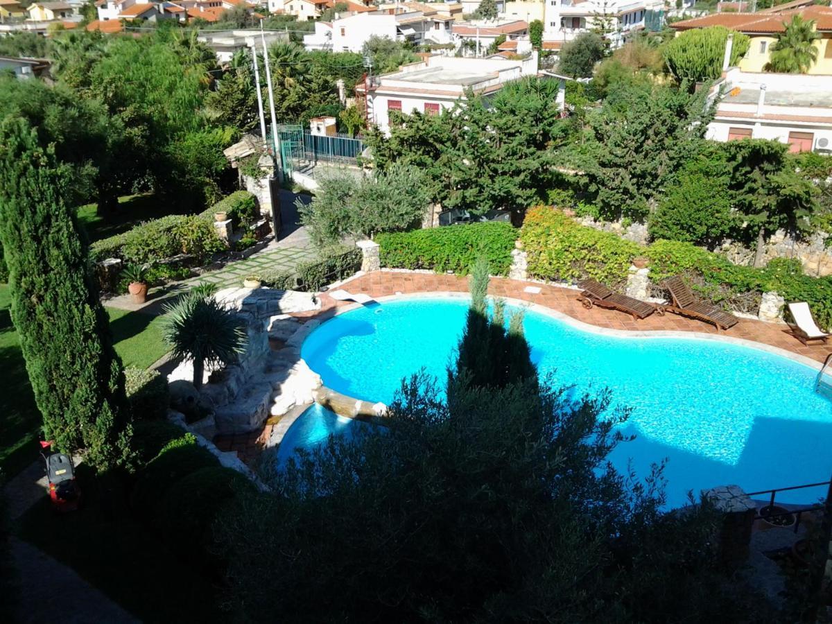 Casolare Giummari Bed & Breakfast Carini Exterior photo